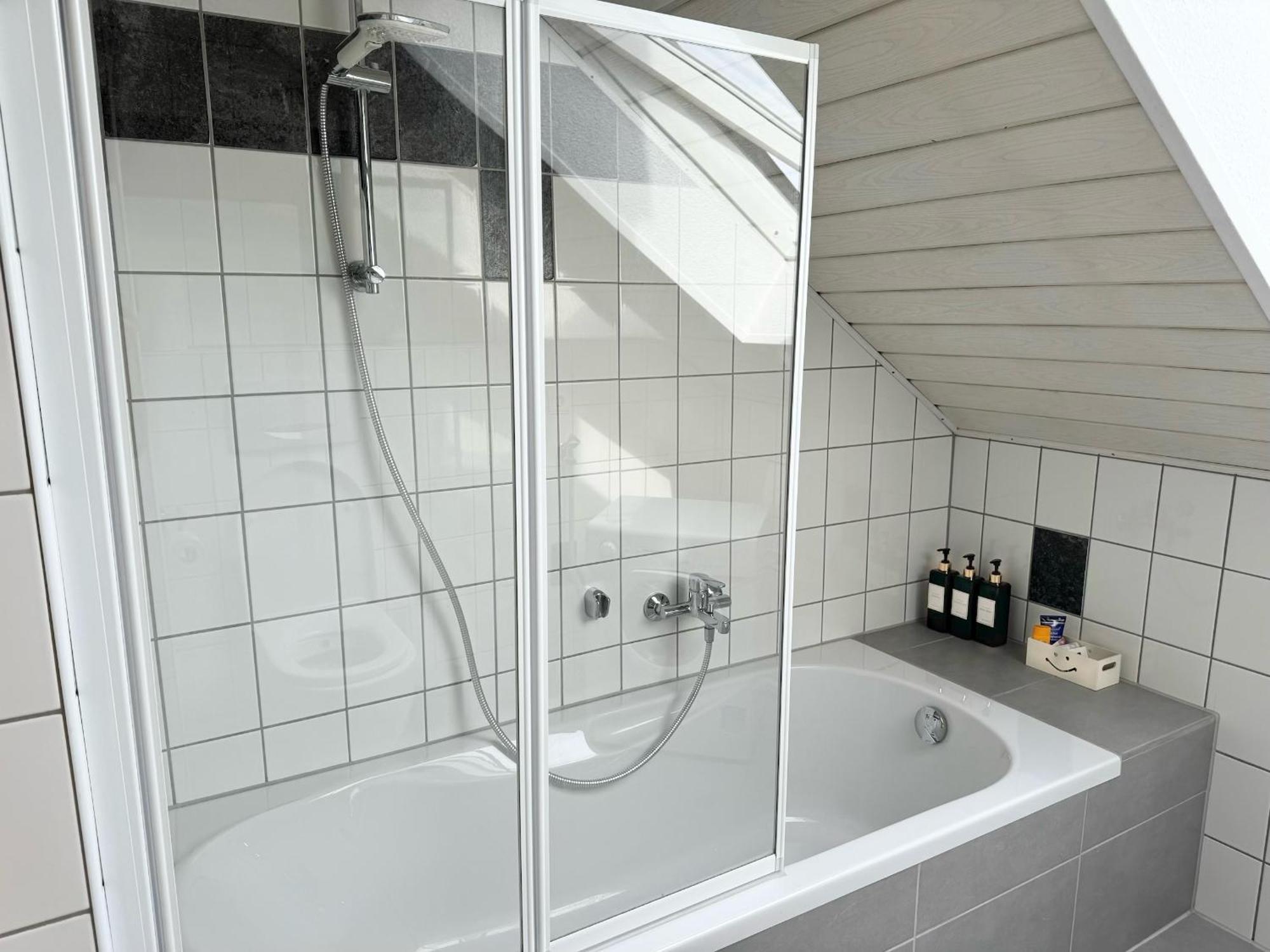 Uelger Apartment Pfullendorf Bagian luar foto